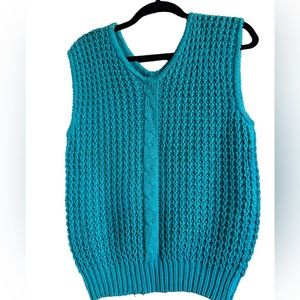 Vintage Size Medium Turquoise V neck 90’s Sleeveless Sweater Tank Top, chunky